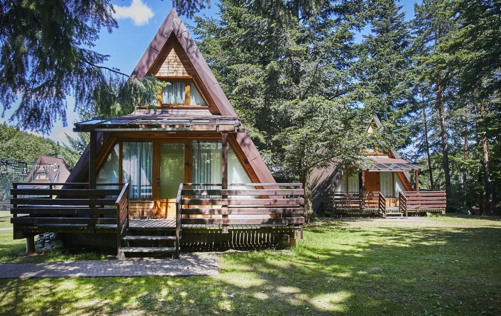 Domki Czarny Gron Жики Экстерьер фото